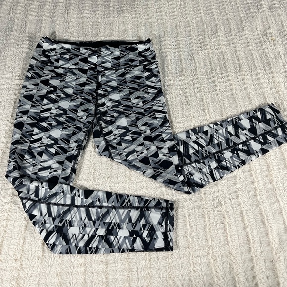 Victoria’s Secret Victoria Sport Print Yoga Pants L - Picture 1 of 6